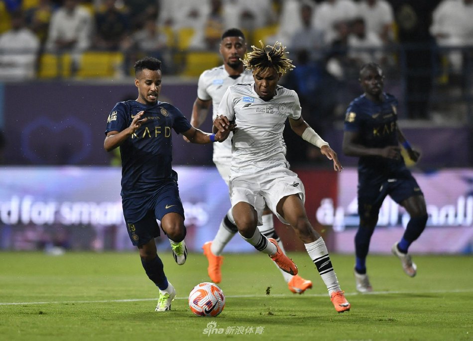 与此同时 与此同时