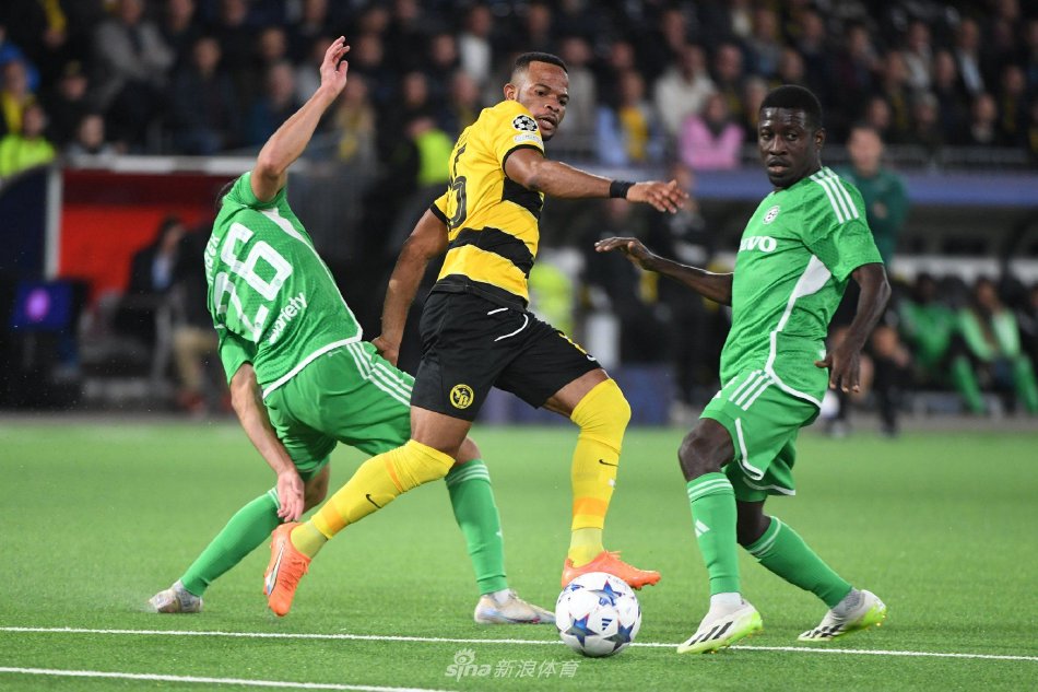 并再次吸引 并再次吸引